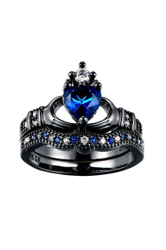 Handmade Luxury Cut Ring, Hand Holding Heart-Shaped Crown Hand Jewelry Ring Women's Hands Holding Sapphire Heart Crown Ring