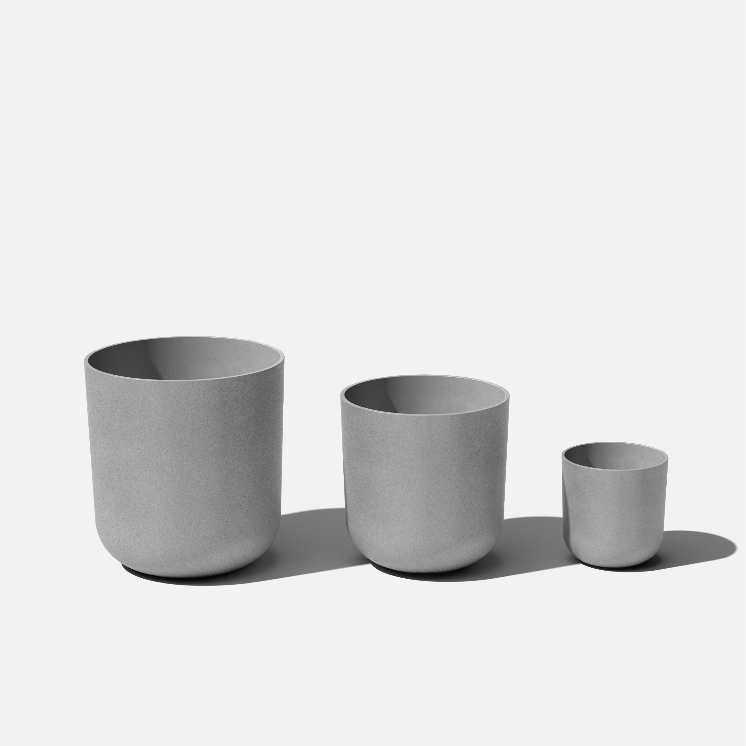 Gray Plastic Composite Indoor/Outdoor Planter Set