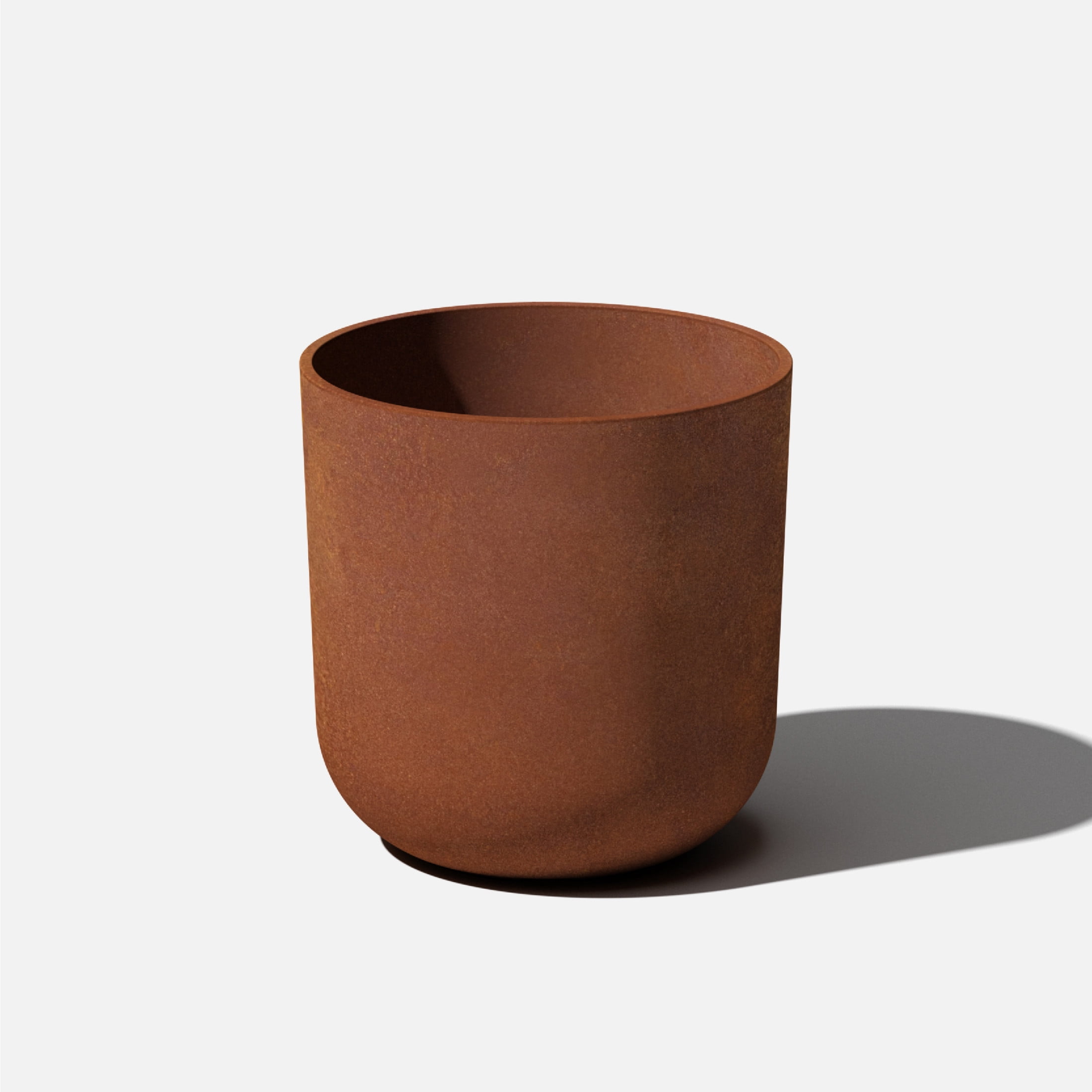 Rust Round Plastic-Steel Outdoor Planter, 15 inch