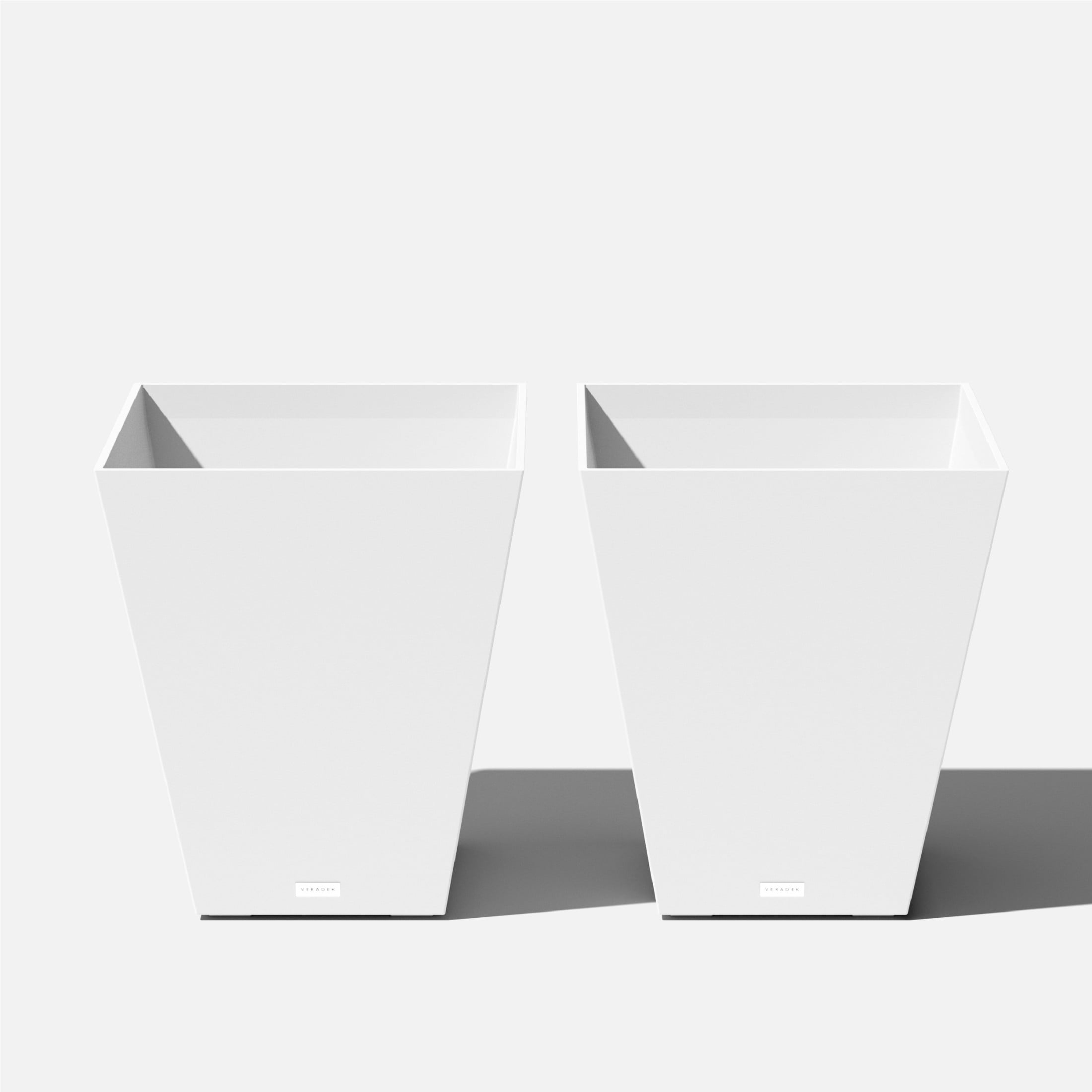 White Recycled Plastic Indoor/Outdoor Planter Set - 22 inch, 2 Pack