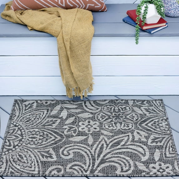 Veranda Transitional 2' x 3' Charcoal and Light Gray Polypropylene Outdoor Area Rug