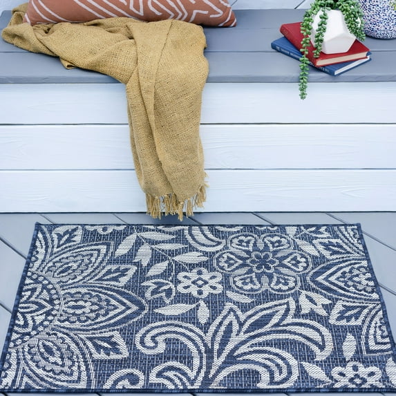 Veranda Transitional 2' x 3' Navy and Light Gray Polypropylene Outdoor Area Rug