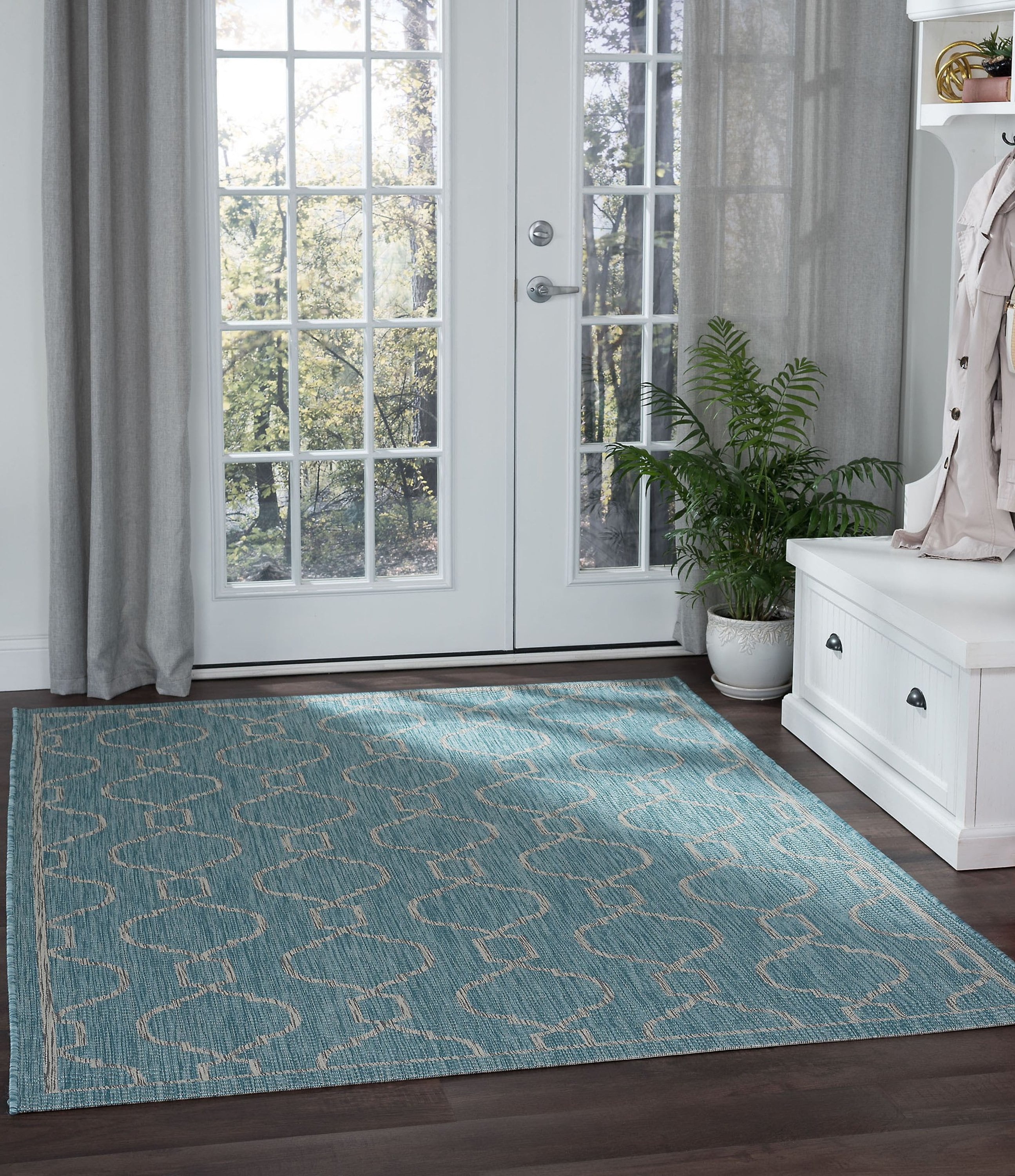 Veranda Transitional 5' x 7' Aqua and Light Gray Polypropylene Outdoor Area Rug
