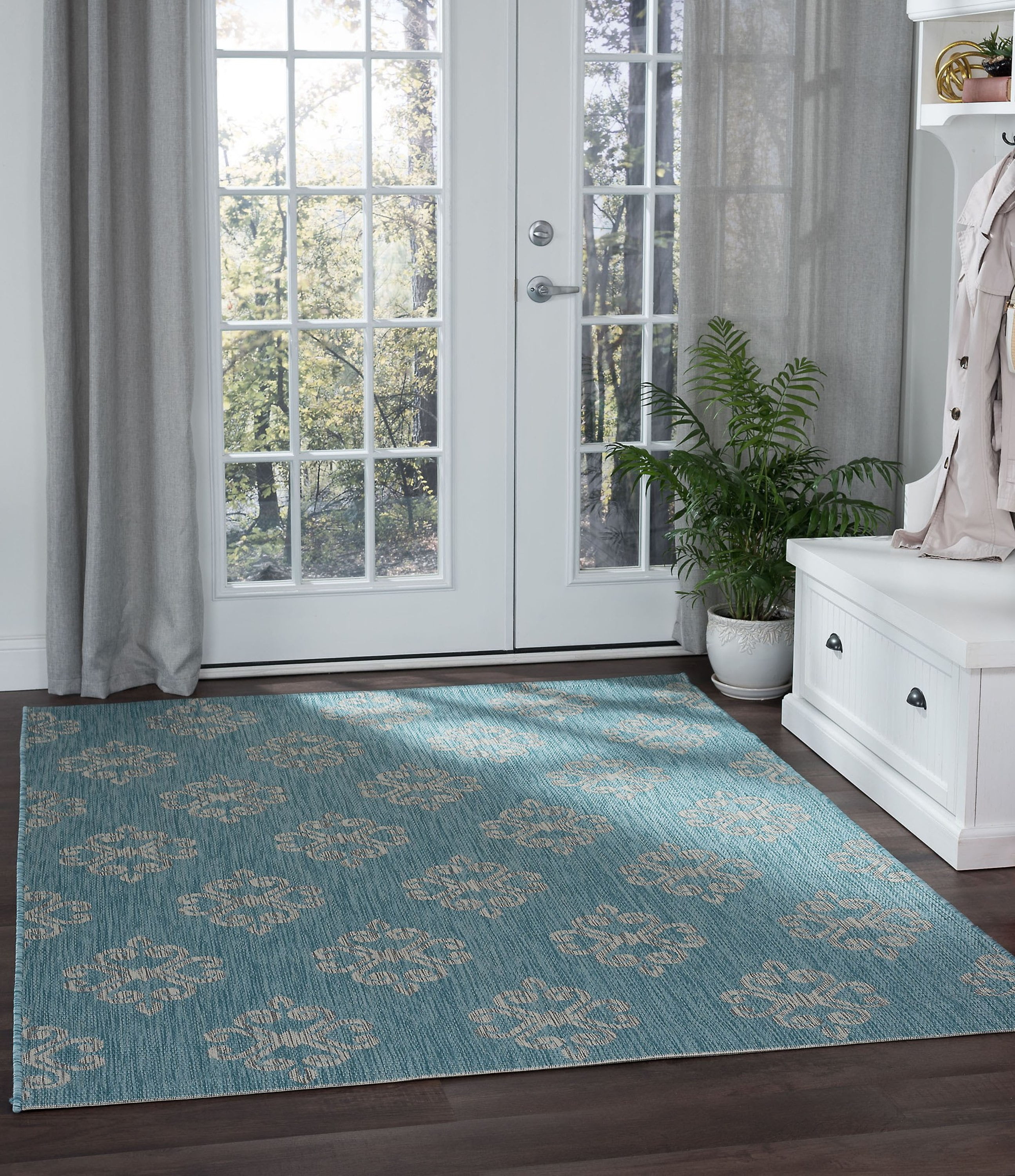 Veranda Transitional 5' x 7' Aqua and Light Gray Polypropylene Outdoor Area Rug