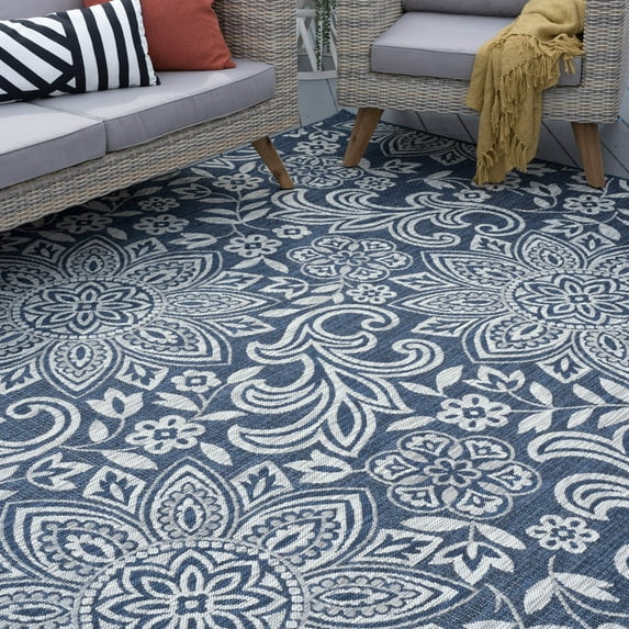 Veranda Transitional 9' x 12' Navy and Light Gray Polypropylene Outdoor Area Rug