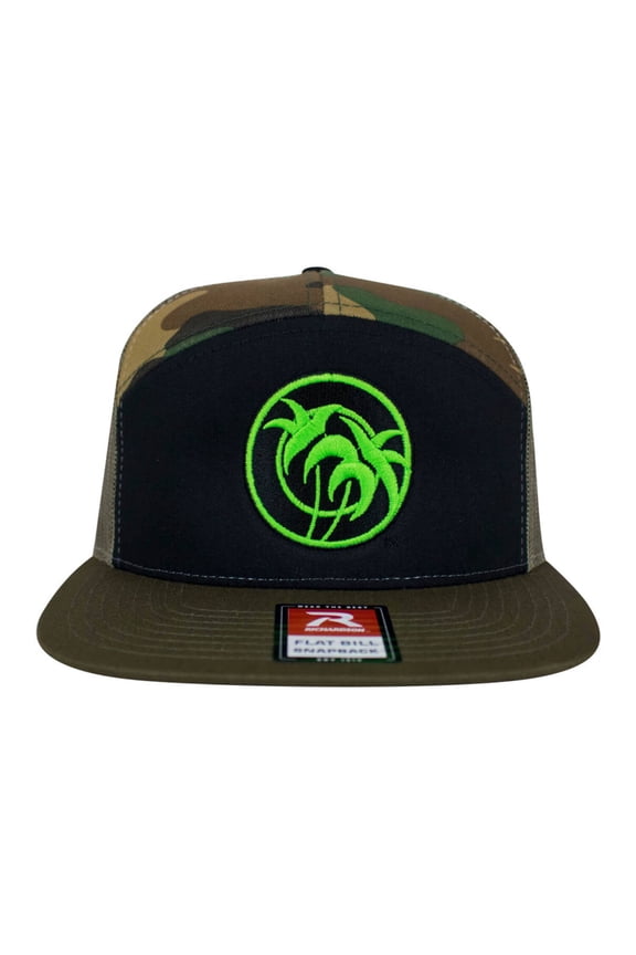"Verde Palm" 7 Panel Trucker Hat