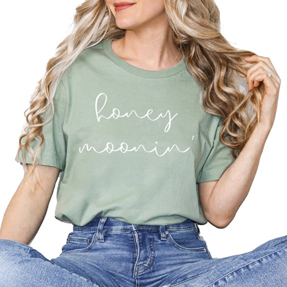 Verita Culture Honey Moonin for Women Cute Bride Graphic Short Sleeve Casual Mrs Gifts T-Shirt