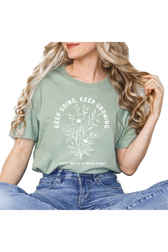 Keep Going Keep Growing Gardening Shirts for Women Plant Lover T Shirt Cute Gardener Tshirt Garden Graphic Tees Gardening Gifts Tops
