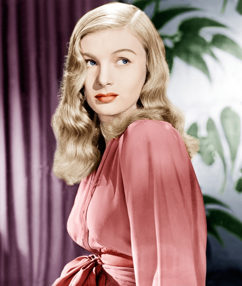 Veronica Lake Canvas Art - (16 x 20)