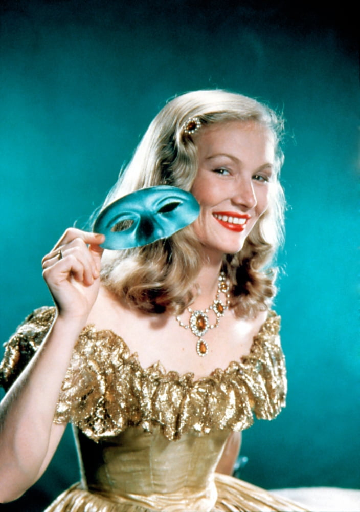 Veronica Lake Canvas Art - (16 x 20)