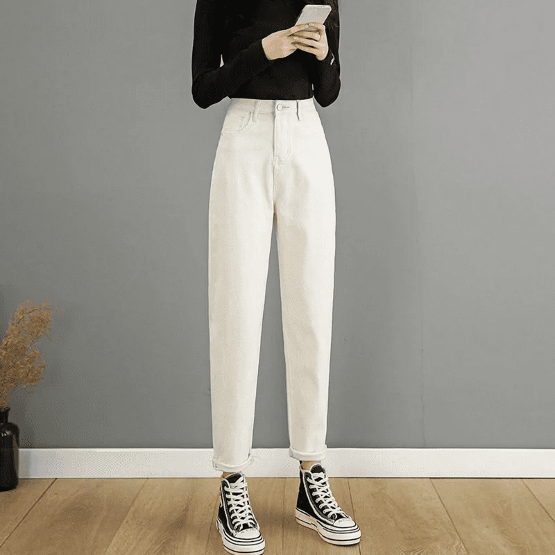 Versatile Highwaisted Slimming Loosefit Straightleg Jeans For Women