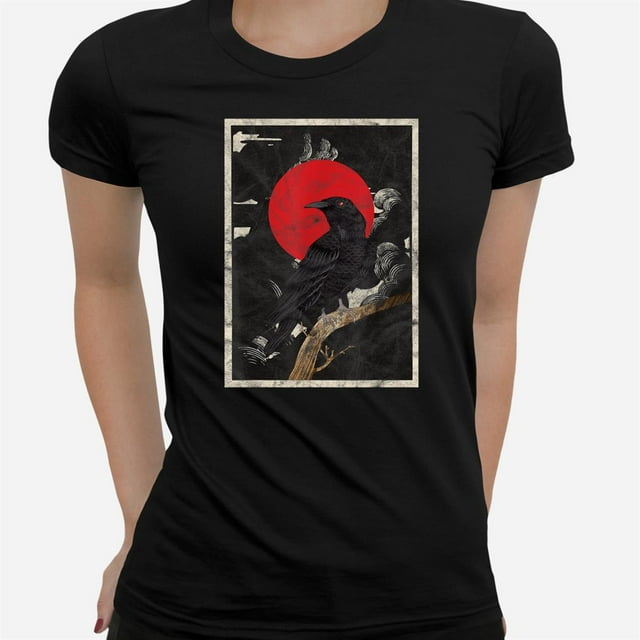 Versatile designs for all occasions, Red Moon Raven Graphic Black Crowt