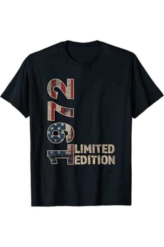 Vesco 52th Birthday Gift men Vintage born 1972 turning 52 Year Old T-Shirt