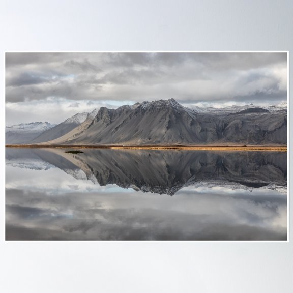Vestrahorn Mountain South-East Iceland Poster Wall Art, Modern Wall Decor, 8x12 UNFRAMED