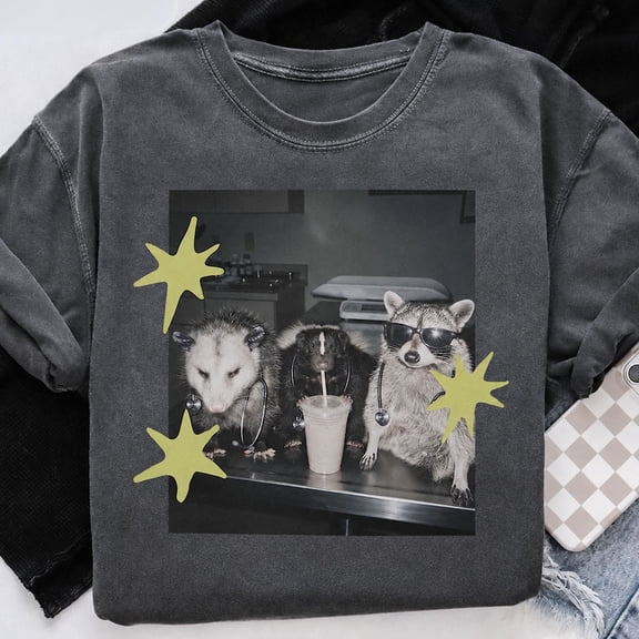 Vet Tech Raccoon Opossum Gildan 5000 Unisex T-Shirt S-3XL