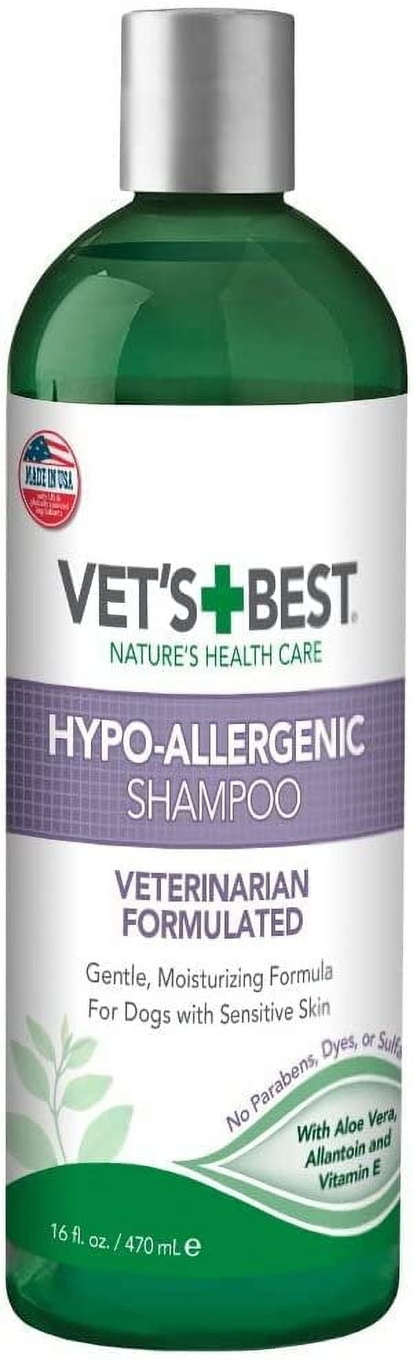 Vet's Best Hypo-Allergenic Dog Shampoo for Sensitive Skin, 16 oz