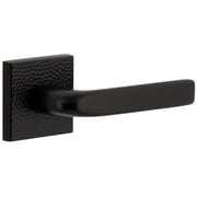 Viaggio Qadmhmbll_Prv_234_Rh Quadrato Hammered Right Handed Solid Brass Privacy Door Lever
