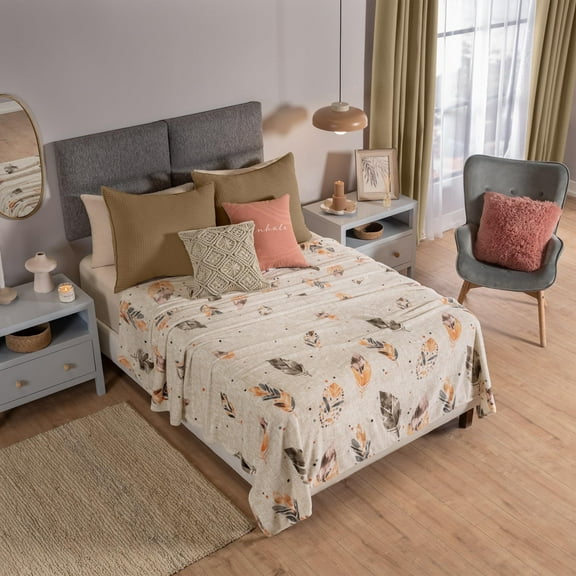 Vianney Feathers Queen Size Lightweight Fleece Blanket in Cream with Grey and Coral Feather Pattern