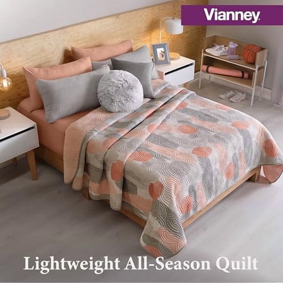 Vianney King Size Comforter - Reversible Lightweight Quilted Blanket - Novo Milan Pink and Grey Brushstrokes Design - Soft Cozy All Season Bedding 110x93 inches