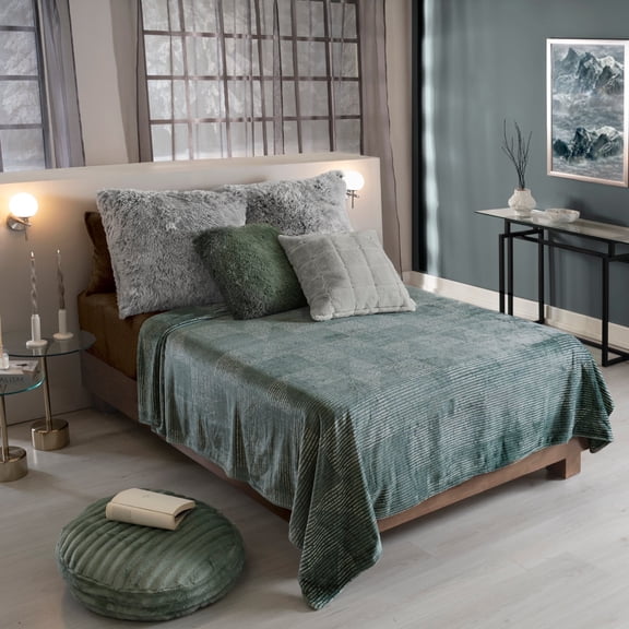 Vianney - Lightweight Blanket - Kansas/Queen Size - Ultra-Soft Beauty Soft 100% Polyester Shell and Fill - Breathable Year-Round Warmth - Machine Washable