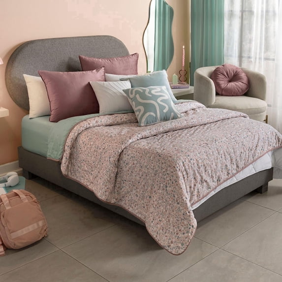 Vianney Twin Comforter, Novo Terrazzo Bedding, Reversible Lightweight Quilt Blanket in Abstract Geometric Design and Solid Sage Green on Other Side, 71”x93”