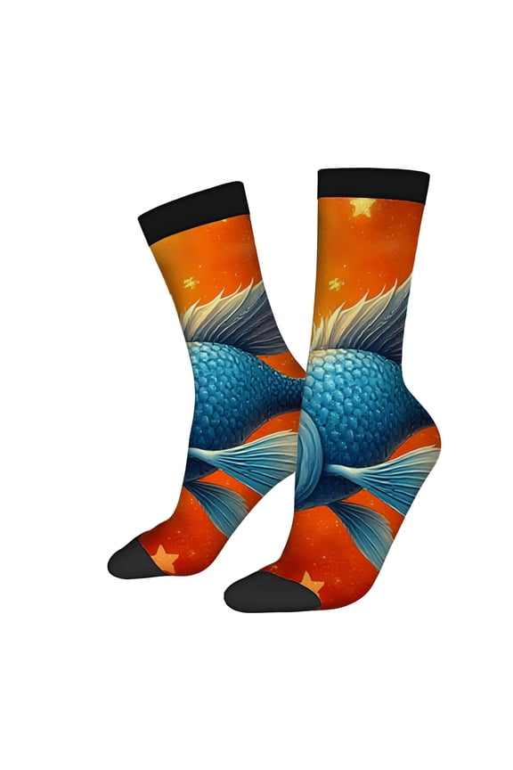 Vibrant Fish Design Socks - 2 Pairs of Unisex Trendy Socks with Whimsical Underwater Scene Perfect for All Seasons