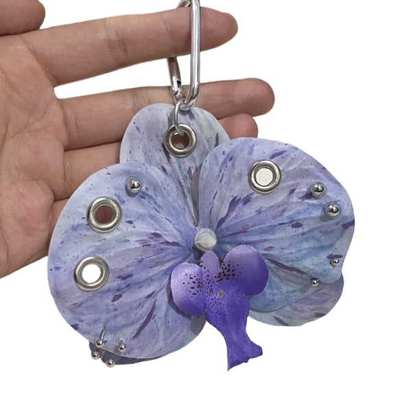 Vibrant Flower Keychain Alloy Resin Floral Charm Pendant Keyring Ornament for Keys Gift