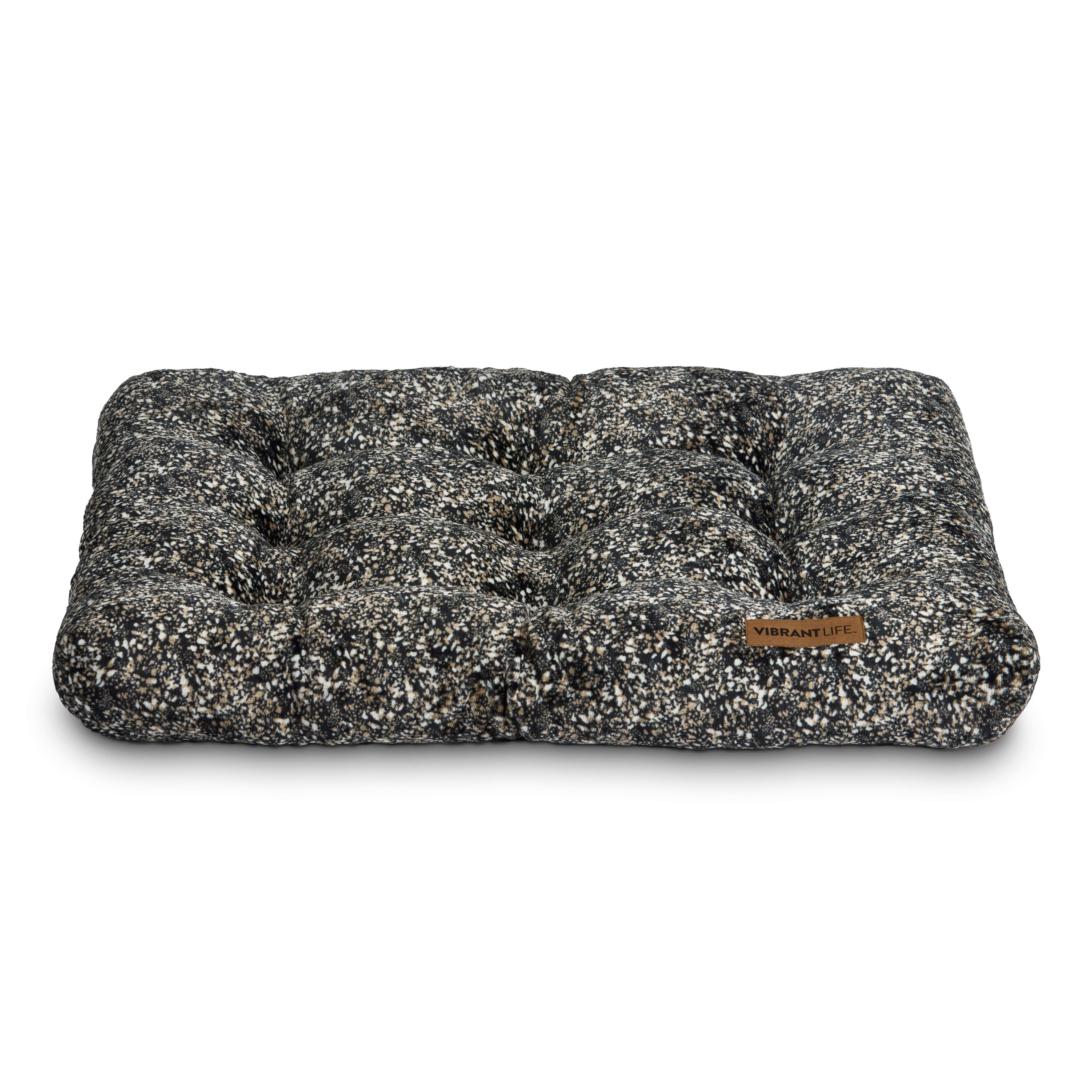 Vibrant Life Medium Dog Bed, Tufted Plush Black 36" x 26"