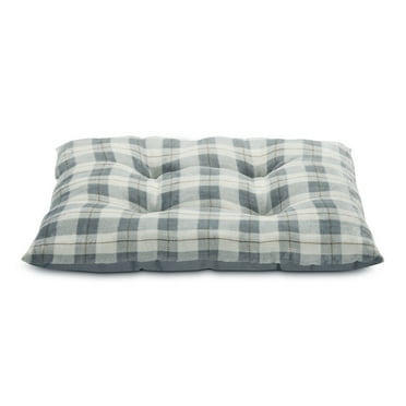 Vibrant Life Medium Holiday Tufted Pillow Dog Bed, Gray and White Buffalo Plaid