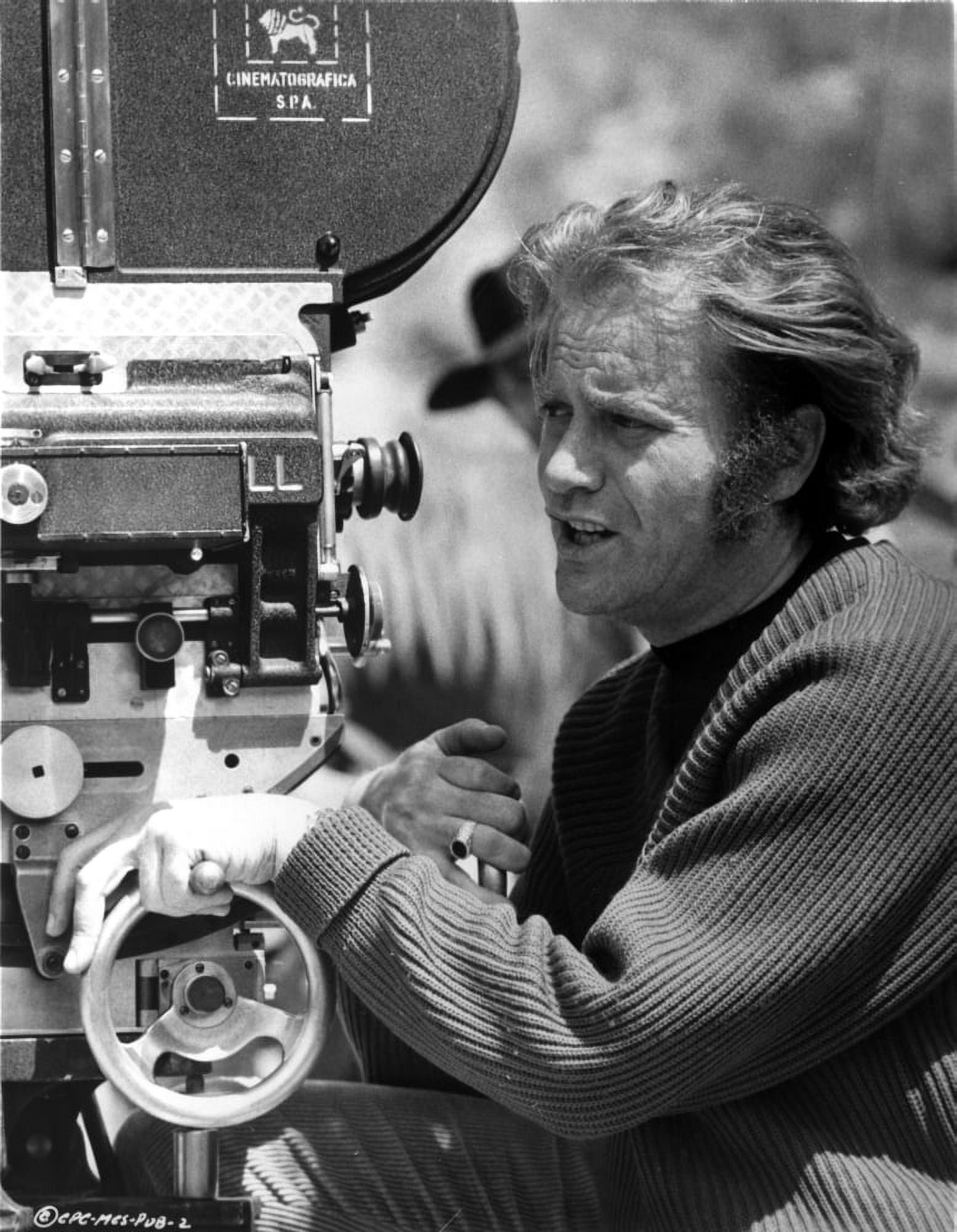 The Vic Morrow Autopsy: Controversy Continues - s4iko4s