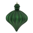 thumbnail image 1 of Vickerman 5.5" Emerald Shiny Matte Onion 2 Asst Onion Ornament, 1 of 6