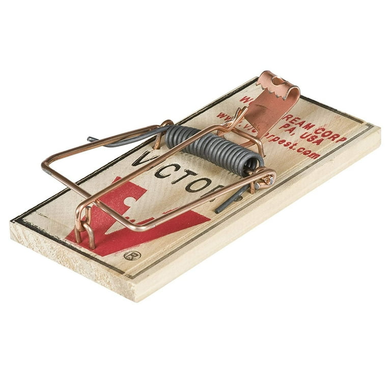 Victor Metal Pedal Wooden Mouse Trap