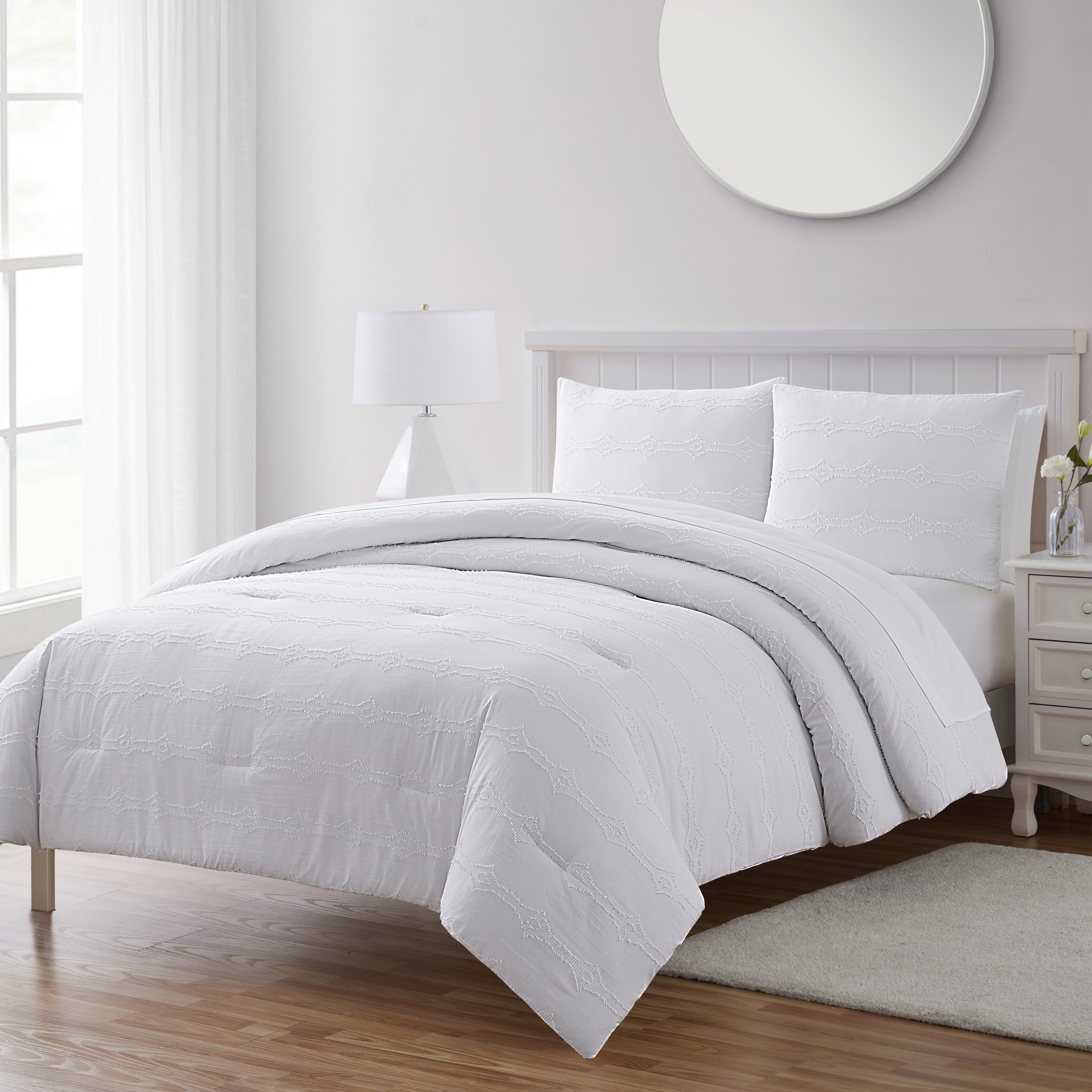 Victoria Classics Tahari Home Easu Clipped Jacquard White Comforter Set