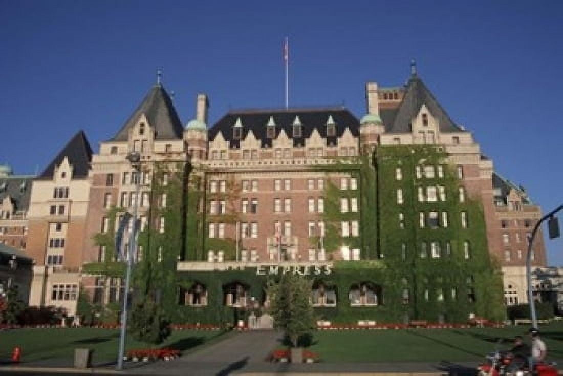 Victoria Empress Hotel British Columbia Canada Canvas Art - Michele Westmorland DanitaDelimont (36 x 24)