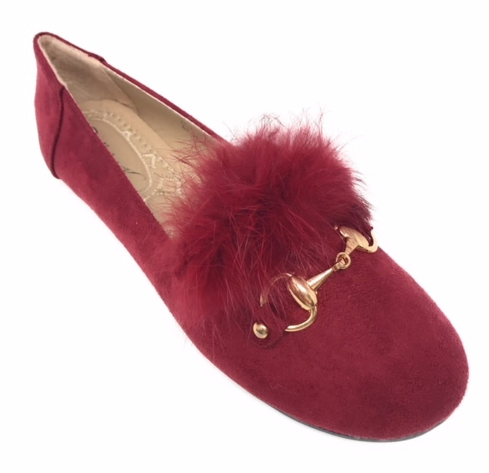 Women’s Loafer Flats with Faux Fur and Gold Chain Accent – Soft Suede-Like Slip-On Shoes – Comfortable Casual Dress Flats for Work, Office, Travel, or Everyday Wear