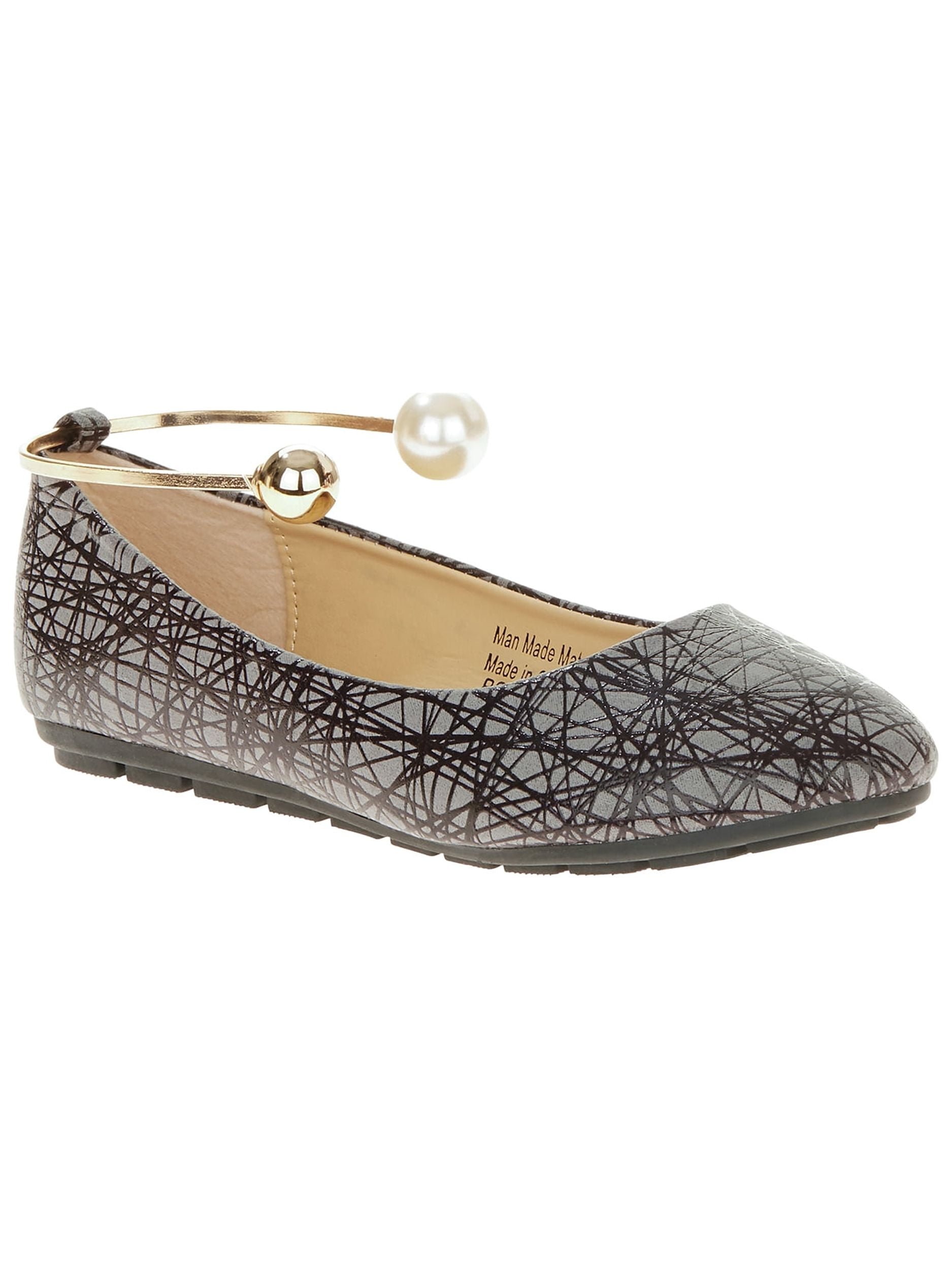 Victoria K Women's Retro Print With Pearl And Gold Ornament Ankle Bracelet Ballet Flats
