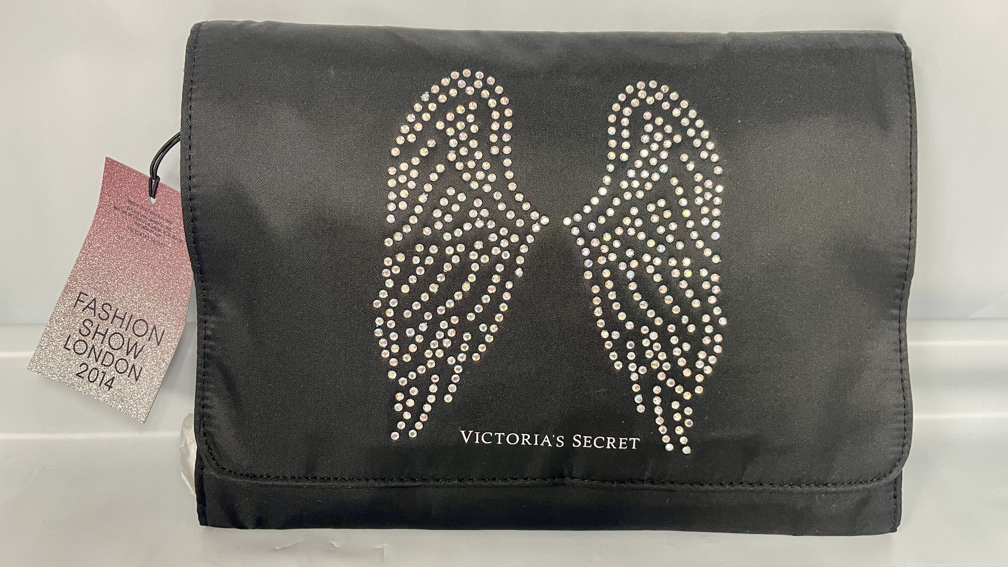 Victoria's Secret Angel Wings Black Toiletry Hanging Bag With Zipper