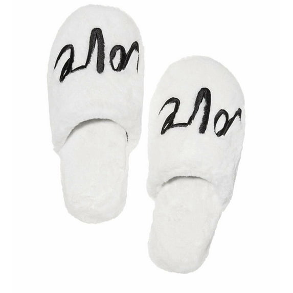 Victoria's Secret Love White Cozy Faux Fur Slipper Slides Size Small (5/6) New