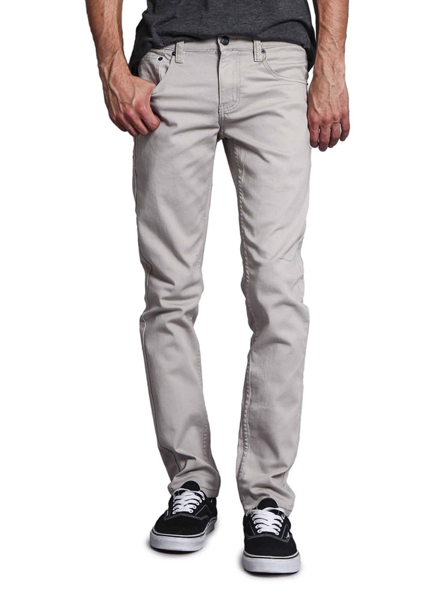 Pantaloni Jeans Nero Denim Biker. Skinny Fit.Chiusura Con Bottone E Cerniera Strappi E Tasche Dettaglio Catena