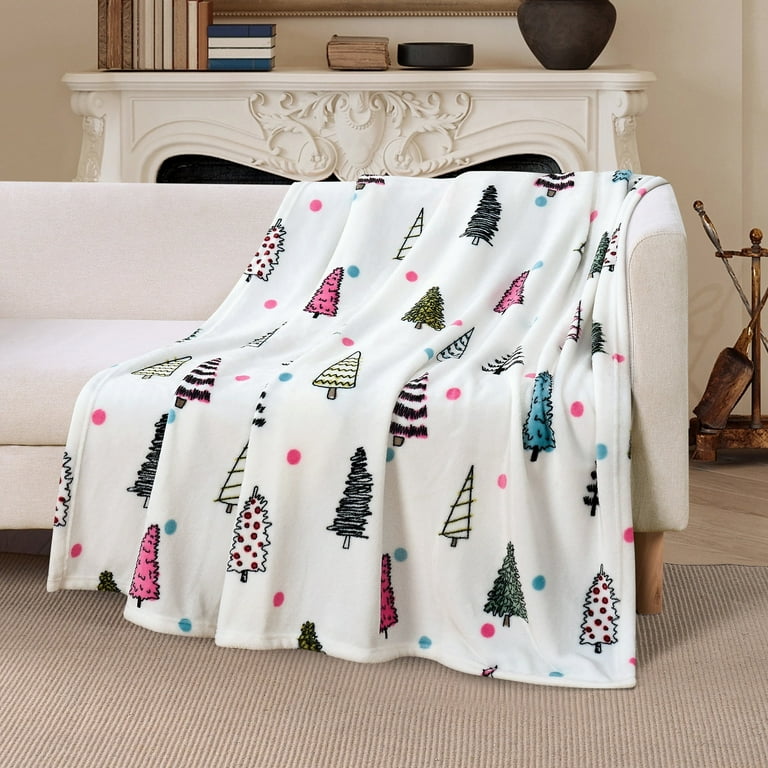 Videri Home Christmas Tree Flannel Throw Blanket, Soft Cozy Lightweight Fleece Blanket for Couch or Bed, Holiday Decor