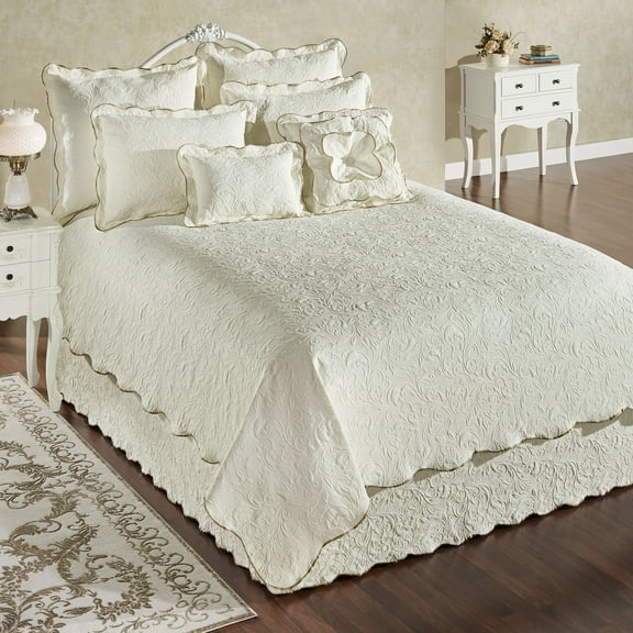 Vienna Oversized Light Cream Woven Matelasse Scroll Bedding Queen Coverlet Set