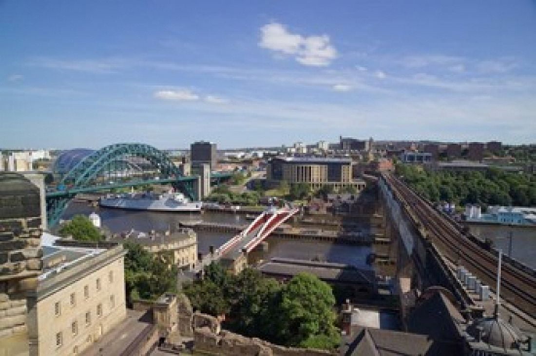 View Over the Tyne Bridges Newcastle on Tyne Tyne and Wear England Canvas Art - Paul Thompson DanitaDelimont (35 x 23)
