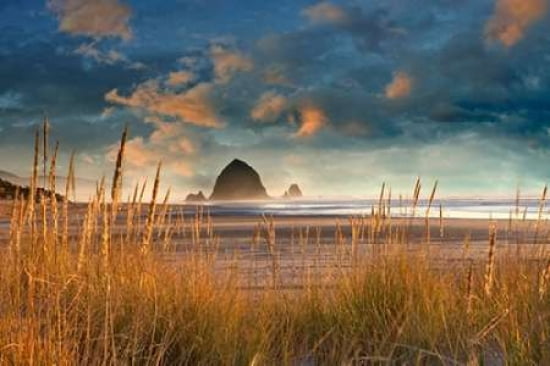 View of Beauty Canvas Art - Dennis Frates (12 x 18)