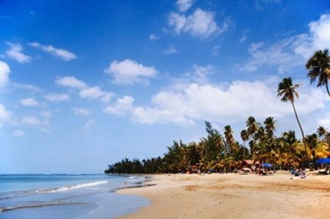 View of Luquillo Beach Puerto Rico Caribbean Canvas Art - Jaynes Gallery  DanitaDelimont (36 x 24)