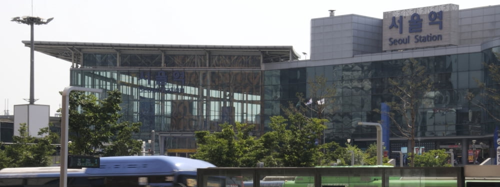 View of Seoul Station Namdaemun Seoul South Korea Canvas Art - Panoramic Images (36 x 12)