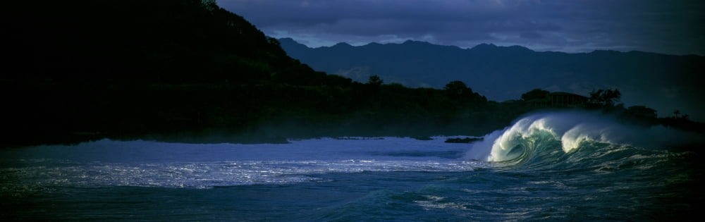 View of waves in Waimea Bay Oahu Hawaii USA Canvas Art - Panoramic Images (36 x 12)