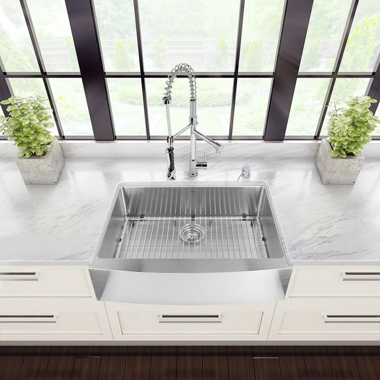 Vigo All-in-One 33 Farmhouse Stainless Steel Double Bowl Kitchen Sink and  Chrome Faucet Set 