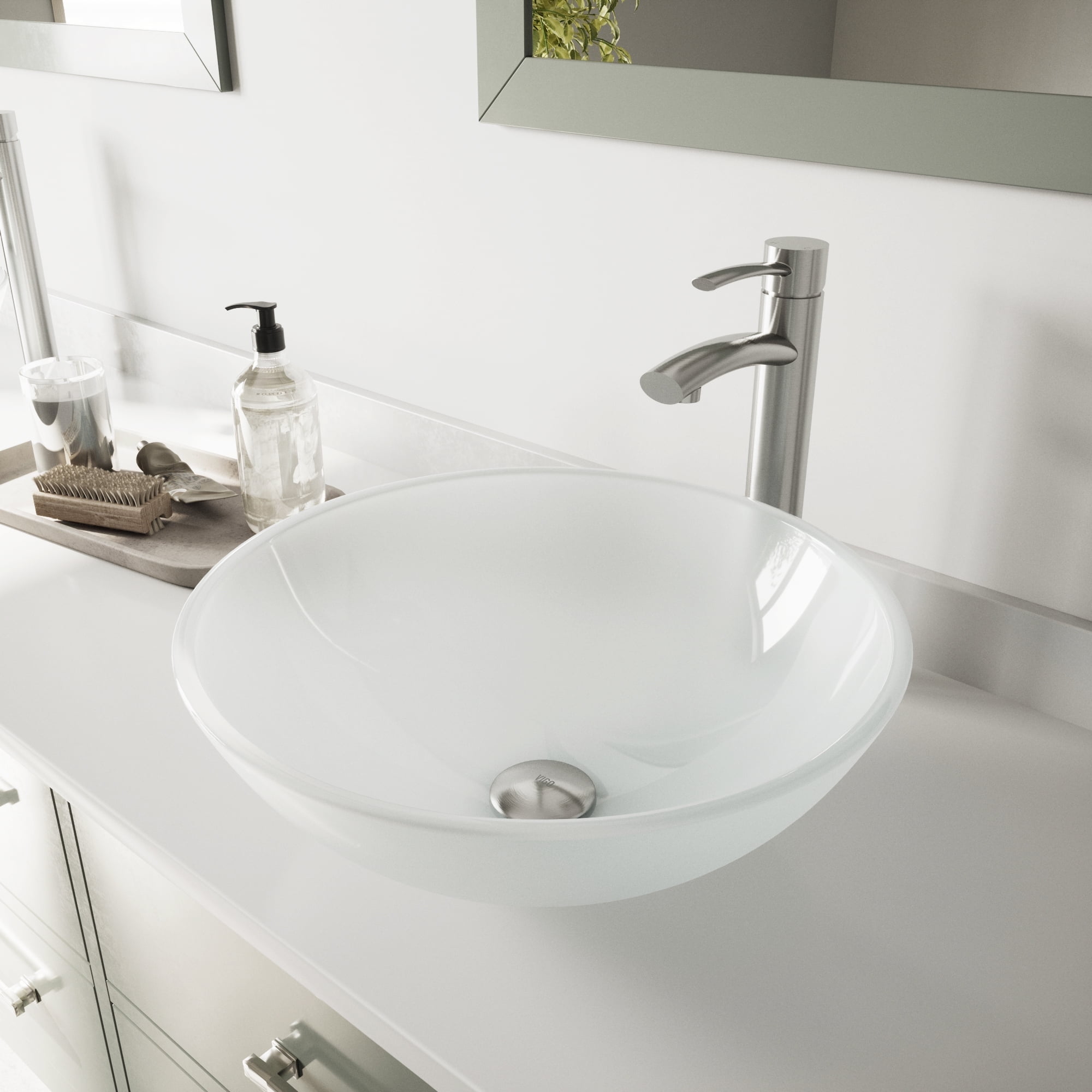 Vigo Vgt1051 Giovanni 17" Circular Glass Vessel Bathroom Sink - White ...