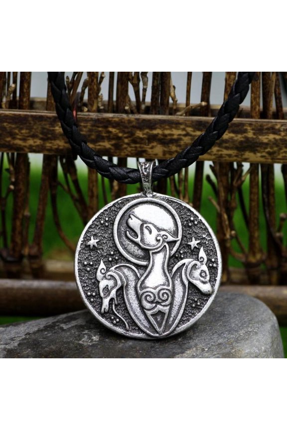 Viking Wolf Pendant Necklace