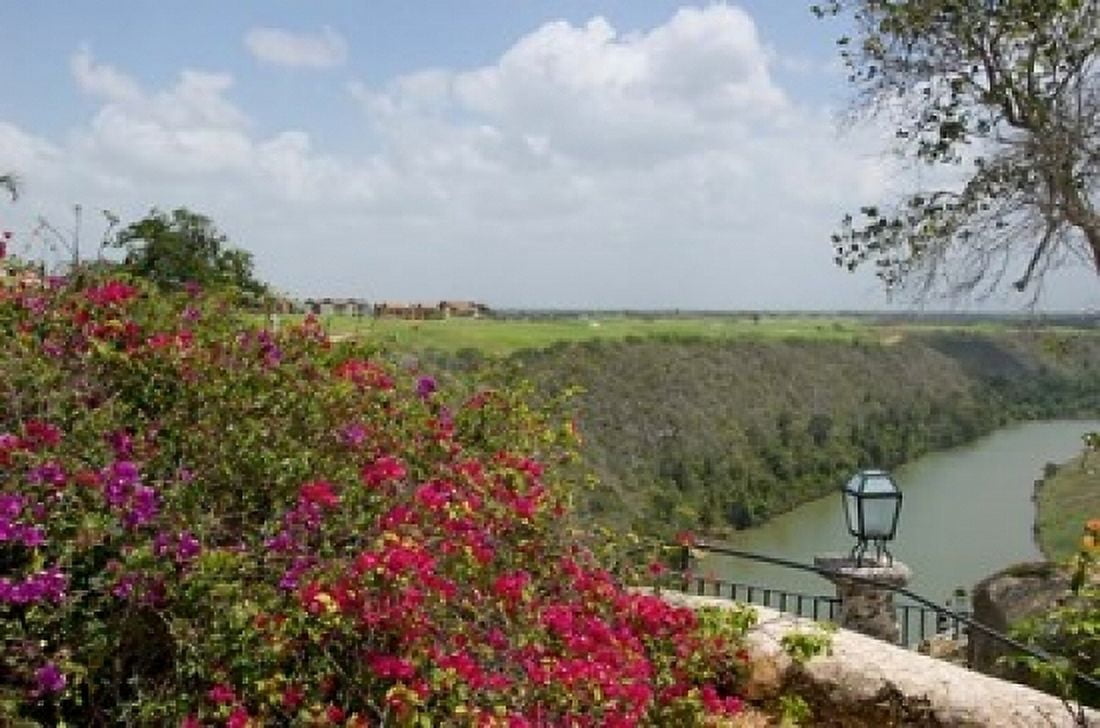 Villas at Dye Fore Dye Fore Golf Course Los Altos Casa De Campo Dominican Republic Canvas Art - Lisa S Engelbrecht  DanitaDelimont (36 x 24)